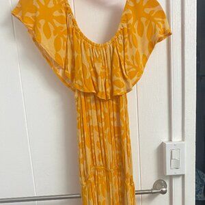 Brand New Lahaole Yellow Puakenikeni Flower Hawaiian Off Shoulder Jumper Small